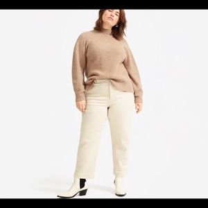 Everlane Straight Leg Crop size 4 sandstone color
